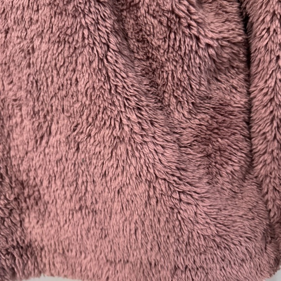 🔸5/30$!! PINK VS Plush Fuzzy Half Zip Front Pocket Pull Over Sweater - Picture 4 of 14